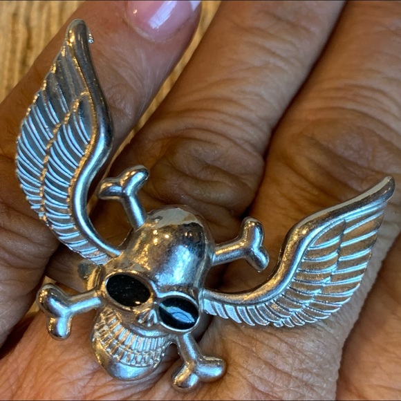 Huge & Wide Silver Skull w Wings Statement Cocktail Ring Size 7.5 - Picture 1 of 11